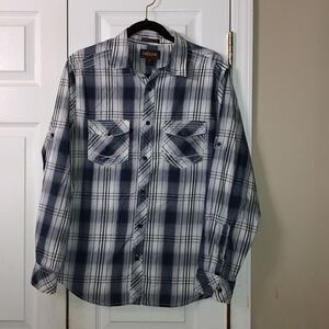 Helix athletic fit button down shirt  Sz M